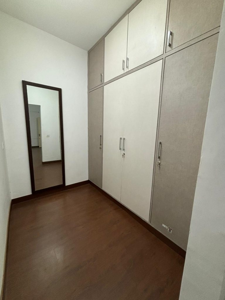 Luxurious 5BHK Apartment for Sale in Sector 82, Gurgaon – Mapsko Royaleville (Grand Tower)
