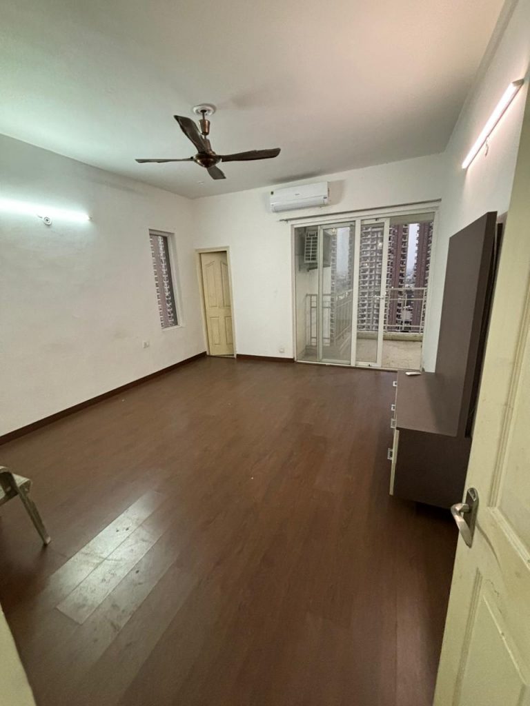 Luxurious 5BHK Apartment for Sale in Sector 82, Gurgaon – Mapsko Royaleville (Grand Tower)