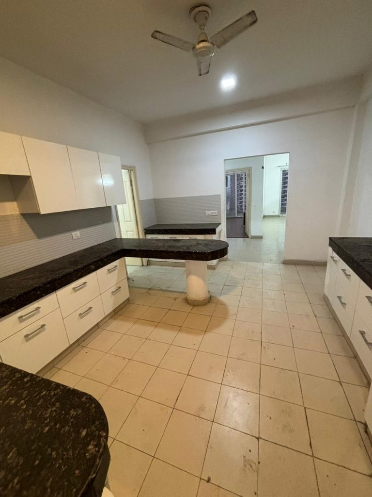 Luxurious 5BHK Apartment for Sale in Sector 82, Gurgaon – Mapsko Royaleville (Grand Tower)